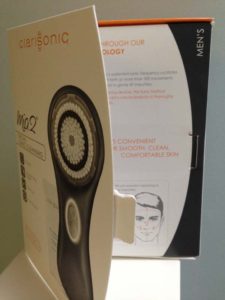 Clarisonic Mia 2 for Men. If you haven't used Clarisonic before, the packaging includes easy to follow instructions. 