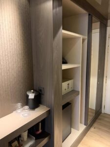 Marriott Auditorium Madrid Airport Hotel Guest Room Closet