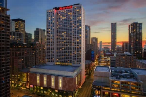 Chicago Marriott Downtown Magnificent Mile Exterior