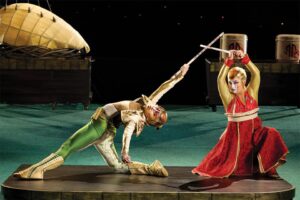 Cirque du Soleil Imeprial Twins