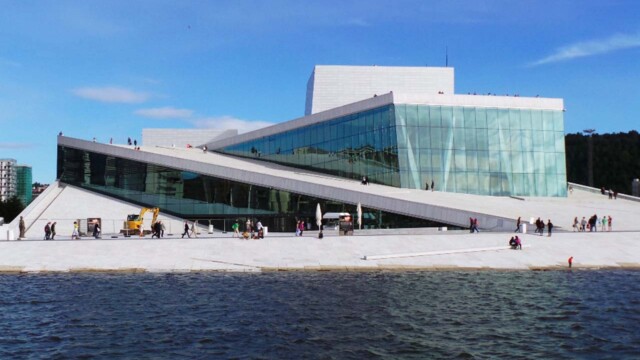 Located in central Oslo, he Olso Opera House hosts a range of performing arts and special events throughout the year. © 2015 Phensri Rutledge
