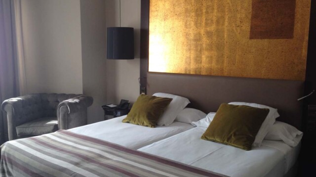 © Rob Hard 2016 Guest Room 716 (where I stayed) at Astoria Palace in Valencia, Spain