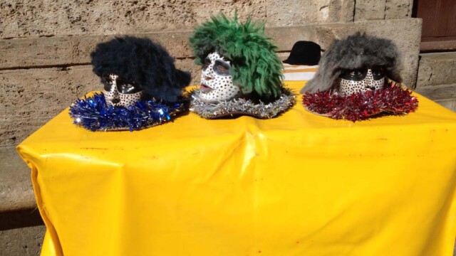 © Rob Hard 2016 Surpring Characters in the Old Town of Valencia Perform During Fallas in 2016