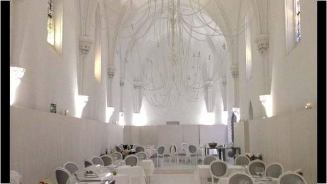 Courtesy image Dining Room at Hotel Pamplona Catedral