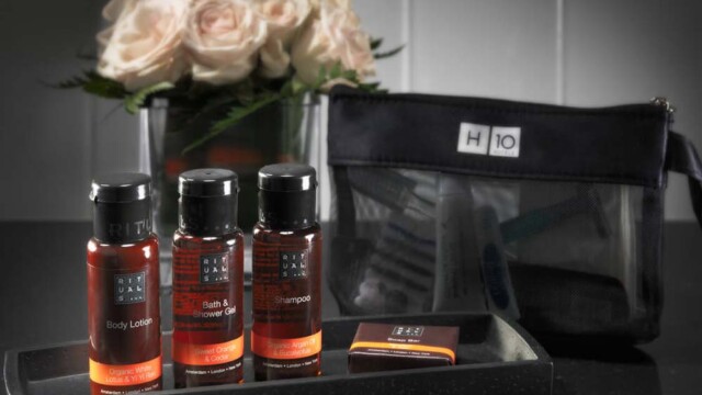 Courtesy image H10 Cubik Barcelona Rituals Bath Amenities