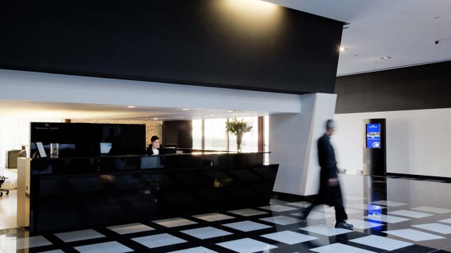 Hilton Madrid Airport Reception