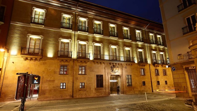 Hotel Palacio Guendulain in Pamplona, Spain