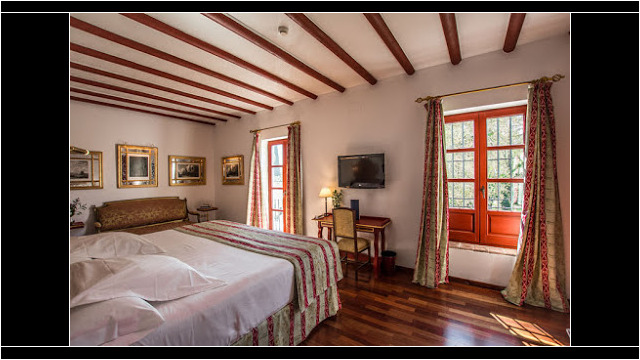 La Casas de la Juderia Guest Room in Cordoba, Spain