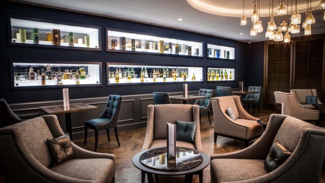 Courtesy image London Hilton EDG Whiskey Lounge