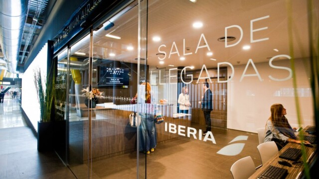 Iberia's business lounge is a great spot to relax before your flight or during your connection. Courtesy image Madrid Barajas VIP Lounge T4