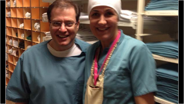 (c) Rob Hard Getting a Private Tour from a Nursing Leader at the Clinica Universidad de Navarra