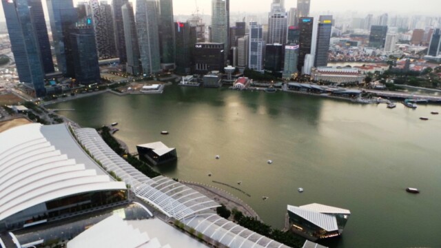 © 2014 Phensri Rutledge Singapore's Marina Bay