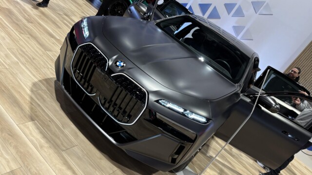 © Rob Hard 2025 2024 BMWxi Drive Sedan