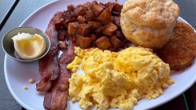 © 2025 Rob Hard Breakfast at Ruby Slipper in New Orleans
