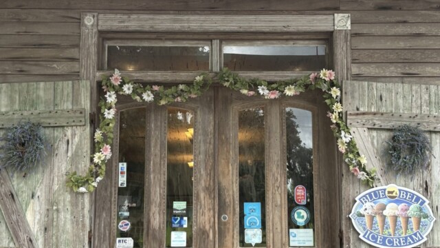 Destrehan Plantation Store in Destrehan Lousiana. © Rob Hard 2025 Destrehan Plantation Store in Destrehan Lousiana