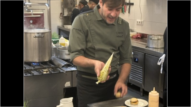 ® Rob Hard 2026 Kitchen Demonstration with Chef Javier Munoz of La Carbona in Jerez Spain